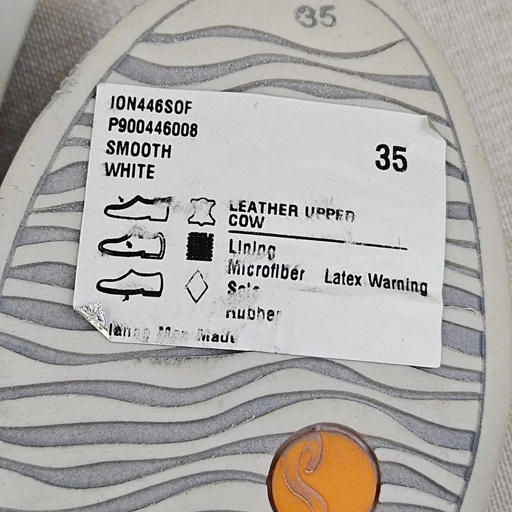 Softinos by‎ Fly Smooth White Leather Slip On Ballet Flats Women's US 5 / EU 35